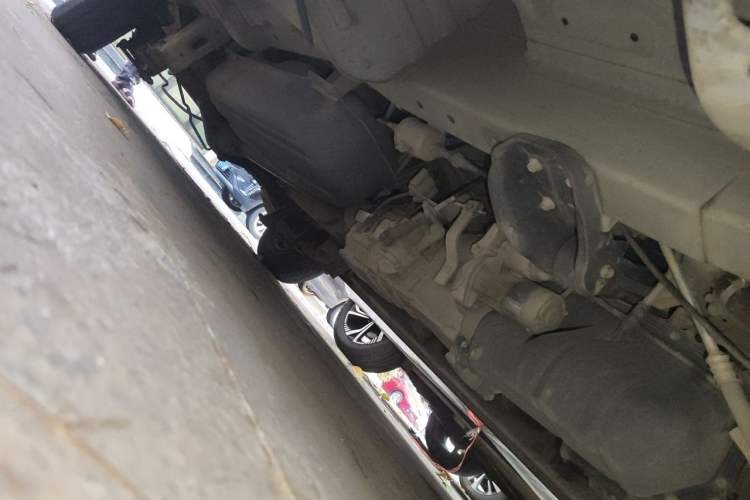 Used CHANGAN KAICHENG Ruixing M80 2014 1.5L Standard Version 4G15S Chassis Front Right