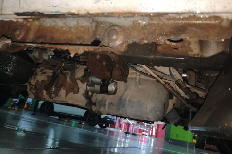 Used CHANGAN KAICHENG Ruixing M80 2014 1.5L Classic Model 4G15S Chassis Front Right