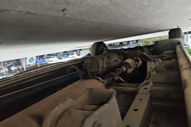 Used CHANGAN KAICHENG Ruixing M80 2014 1.5L Standard Version 4G15S Chassis Rear Left