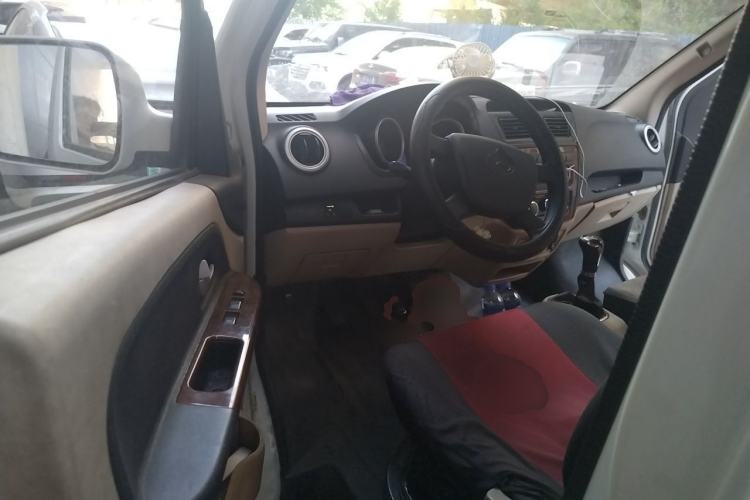 Used CHANGAN KAICHENG Ruixing M80 2014 1.5L CNG Standard Model 4G15S Driver Seat