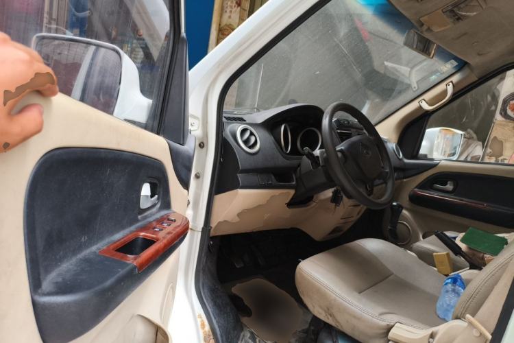 Used CHANGAN KAICHENG Ruixing M80 2014 1.5L Comfort Model 4G15S Driver Seat