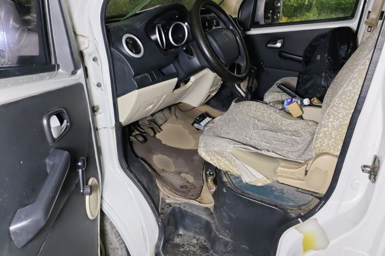 Used CHANGAN KAICHENG Ruixing M80 2014 1.5L Comfort Model 4G15S Driver Seat