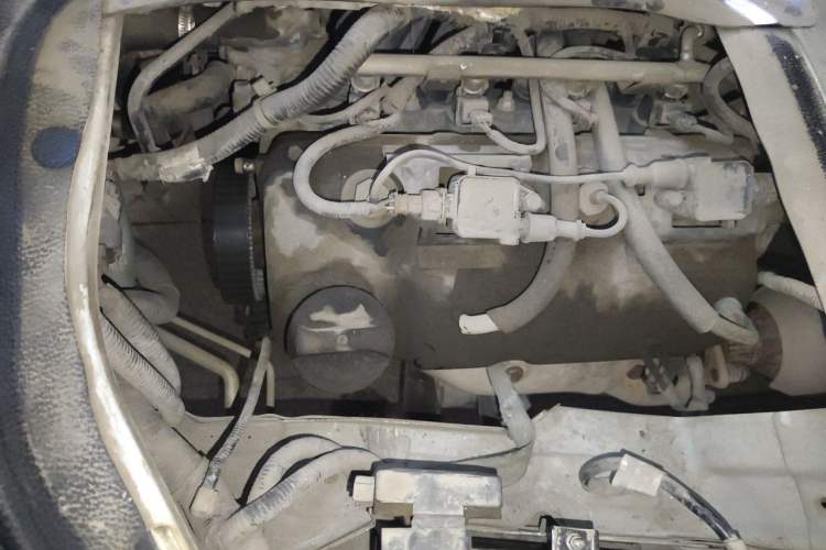 Used CHANGAN KAICHENG Ruixing M80 2014 1.5L Standard Version 4G15S Engine Bay
