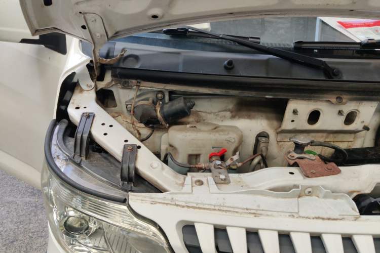 Used CHANGAN KAICHENG Ruixing M80 2014 1.5L CNG Base Version (4-Seater) 4G15S Engine Bay Right