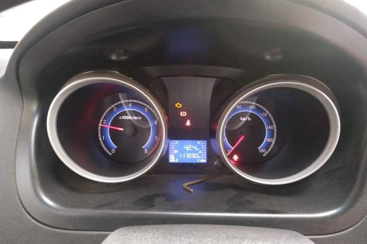 Used CHANGAN KAICHENG Ruixing M80 2014 1.5L CNG Standard Model 4G15S Instrument Cluster