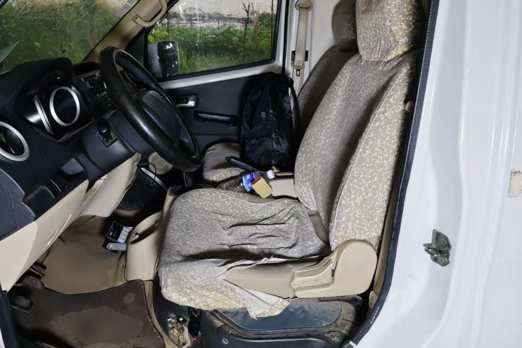 Used CHANGAN KAICHENG Ruixing M80 2014 1.5L Comfort Model 4G15S Left Front Seat