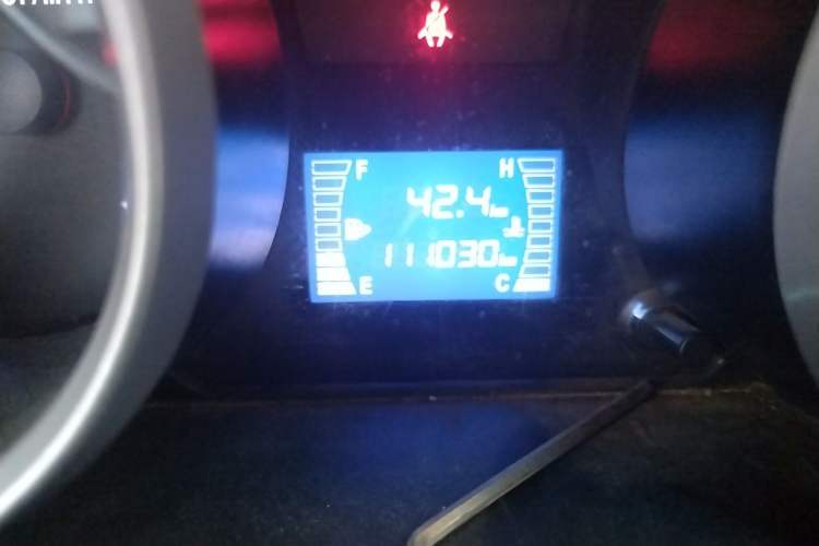 Used CHANGAN KAICHENG Ruixing M80 2014 1.5L CNG Standard Model 4G15S Odometer Close Up
