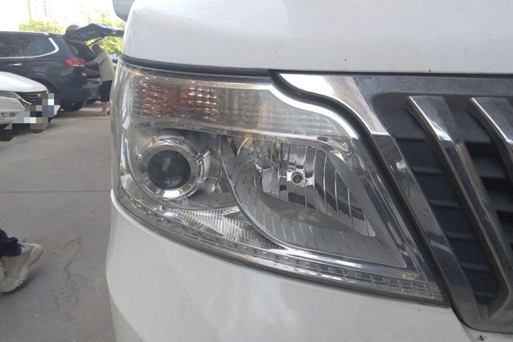 Used CHANGAN KAICHENG Ruixing M80 2014 1.5L CNG Standard Model 4G15S Right Front Headlight
