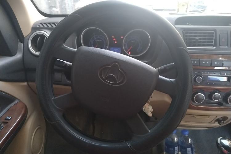 Used CHANGAN KAICHENG Ruixing M80 2014 1.5L CNG Standard Model 4G15S Steering Wheel