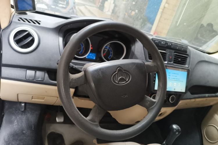 Used CHANGAN KAICHENG Ruixing M80 2014 1.5L Comfort Model 4G15S Steering Wheel