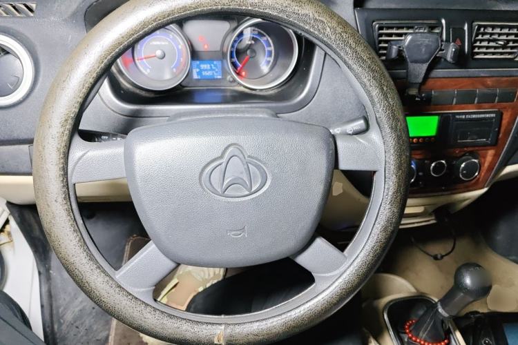 Used CHANGAN KAICHENG Ruixing M80 2014 1.5L Comfort Model 4G15S Steering Wheel