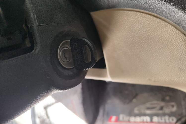 Used CHANGAN KAICHENG Ruixing M80 2014 1.5L Comfort Model 4G15S Vehicle Key