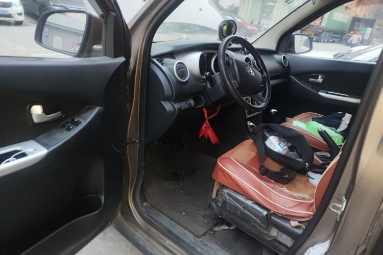 Used CHANGAN KAICHENG Ruixing M80 2018 1.5L Comfort Van Flat Roof Back-Hinged Doors 4G15S Driver Seat