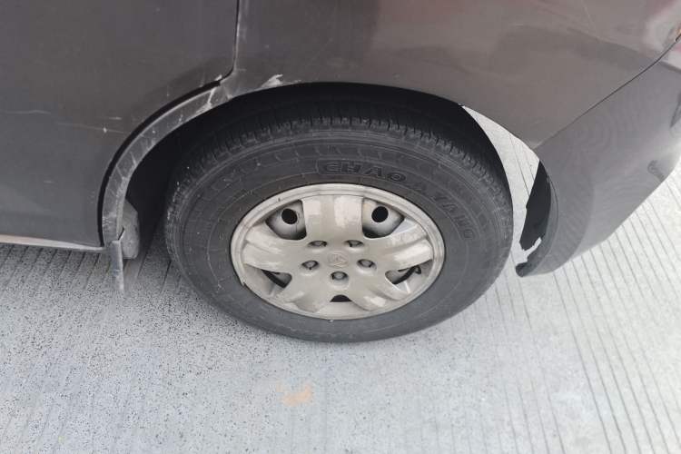 Used CHANGAN KAICHENG Ruixing M80 2018 1.5L Comfort Version Flat-Top Liftback 4G15S Exterior 1