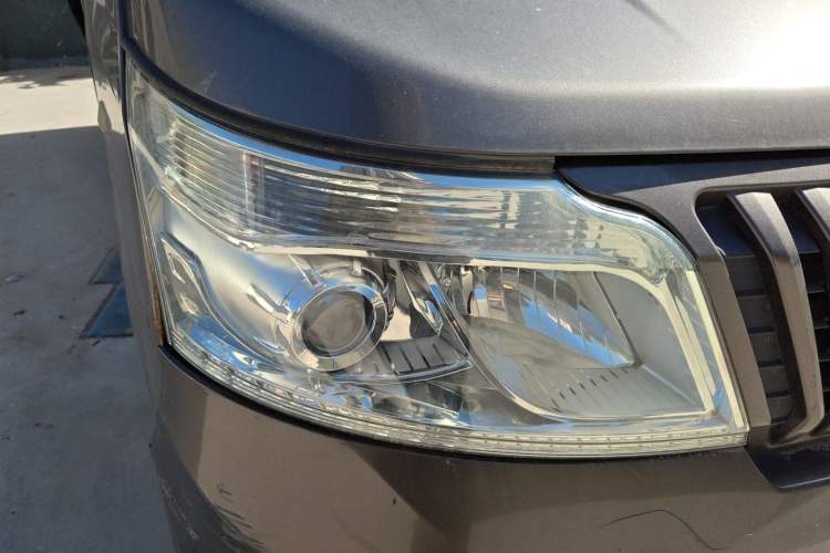 Used CHANGAN KAICHENG Ruixing M80 2018 1.5L Comfort Van Flat Roof Back-Hinged Doors 4G15S Right Front Headlight