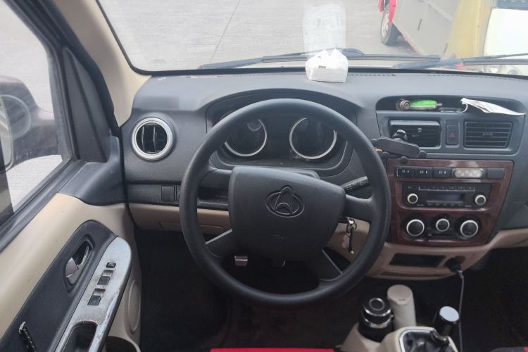 Used CHANGAN KAICHENG Ruixing M80 2018 1.5L Comfort Version Flat-Top Liftback 4G15S Steering Wheel