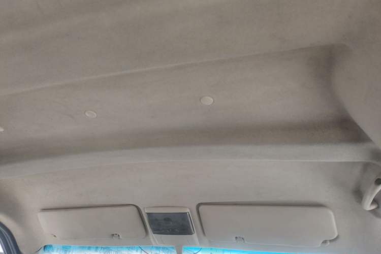 Used CHANGAN KAICHENG Ruixing M80 2018 1.5L Base Model Van Semi-Blind Window Flat Roof Rear-Hinged Doors 4G15S Headliner