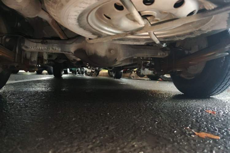 Used CHANGAN KAICHENG Ruixing M80 2018 1.5L Comfort Version Flat-Top Liftback 4G15S Chassis Rear