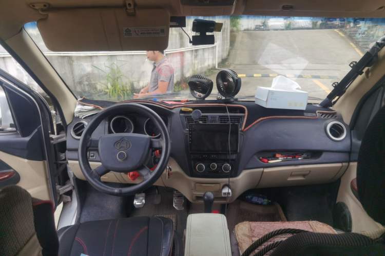 Used CHANGAN KAICHENG Ruixing M80 2018 1.5L Base Van Flat Roof Back-Hinged Doors 4G15S Headliner