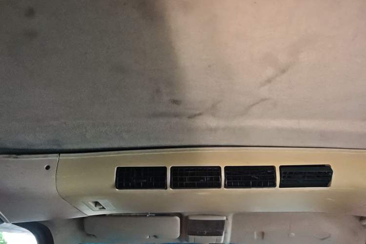 Used CHANGAN KAICHENG Ruixing M80 2018 1.5L Comfort Version Flat-Top Liftback 4G15S Headliner