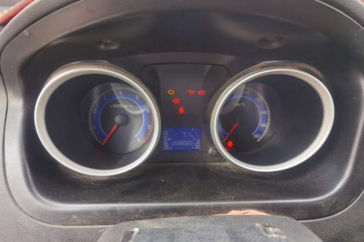 Used CHANGAN KAICHENG Ruixing M80 2018 1.5L Base Van Flat Roof Back-Hinged Doors 4G15S Instrument Cluster