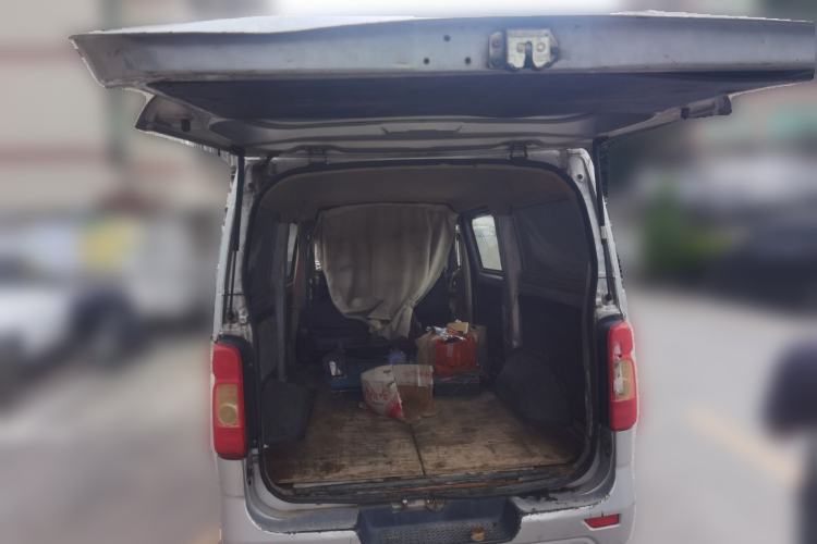Used CHANGAN KAICHENG Ruixing M80 2018 1.5L Base Van Flat Roof Back-Hinged Doors 4G15S Trunk