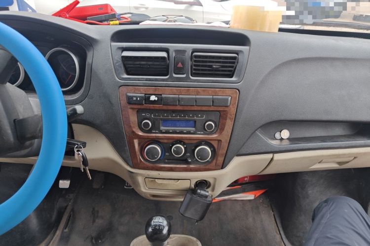 Used CHANGAN KAICHENG Ruixing M80 2018 1.5L Base Van Flat Roof Back-Hinged Doors 4G15S Audio And AC Panel