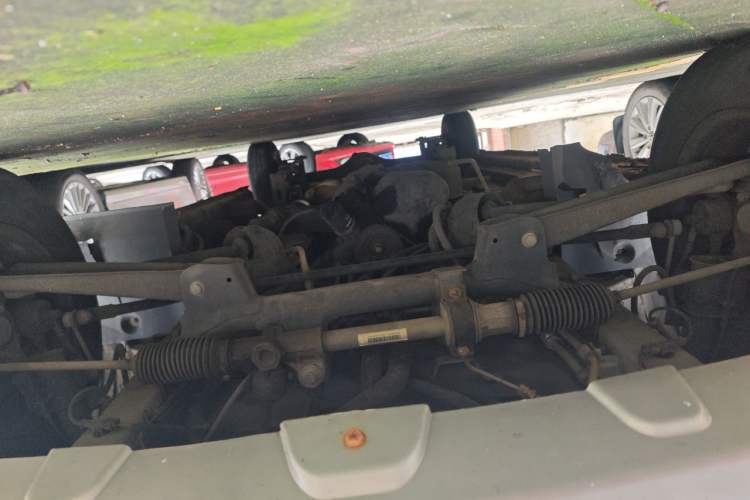 Used CHANGAN KAICHENG Ruixing M80 2018 1.5L Comfort Van Flat Roof Back-Hinged Doors 4G15S Chassis Front