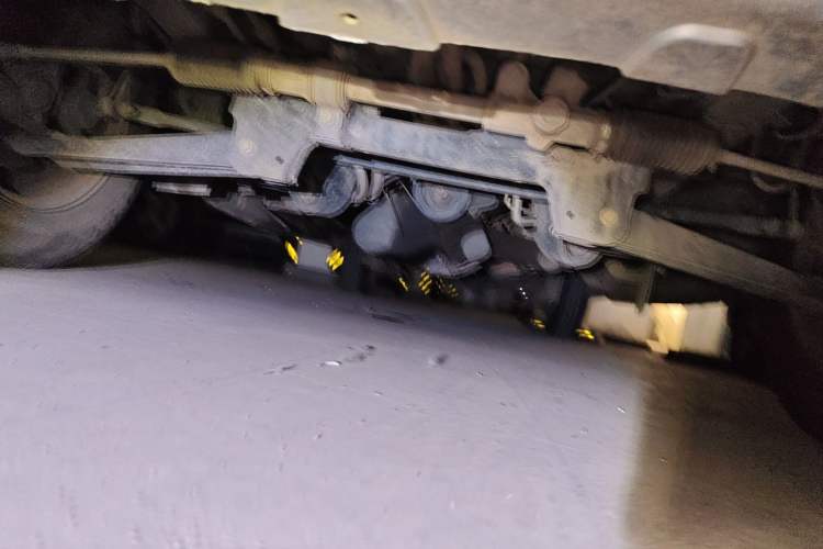 Used CHANGAN KAICHENG Ruixing M80 2018 1.5L Comfort Version Flat-Top Liftback 4G15S Chassis Front