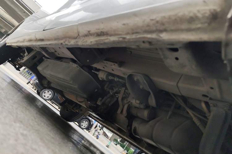 Used CHANGAN KAICHENG Ruixing M80 2018 1.5L Base Model Van Semi-Blind Window Flat Roof Rear-Hinged Doors 4G15S Chassis Front Right
