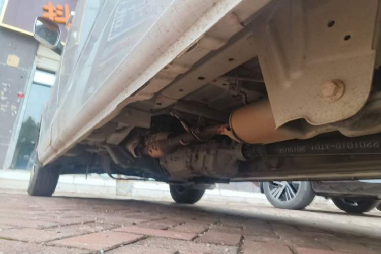 Used CHANGAN KAICHENG Ruixing M80 2018 1.5L Base Van Flat Roof Back-Hinged Doors 4G15S Chassis Rear Left
