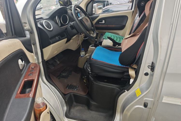 Used CHANGAN KAICHENG Ruixing M80 2018 1.5L Comfort Van Flat Roof Back-Hinged Doors 4G15S Driver Seat