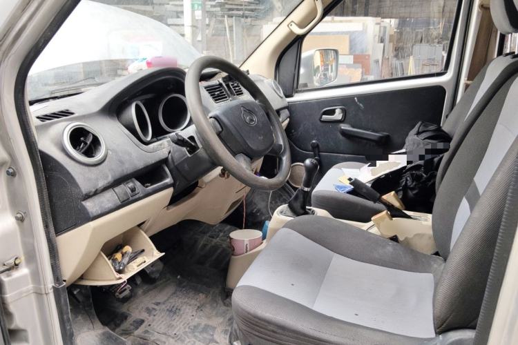Used CHANGAN KAICHENG Ruixing M80 2018 1.5L Base Model Van Semi-Blind Window Flat Roof Rear-Hinged Doors 4G15S Driver Seat