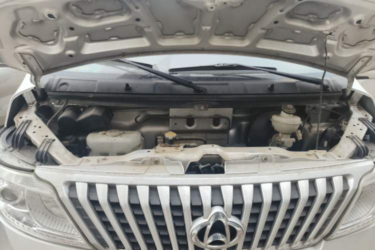 Used CHANGAN KAICHENG Ruixing M80 2018 1.5L Base Van Flat Roof Back-Hinged Doors 4G15S Engine Bay