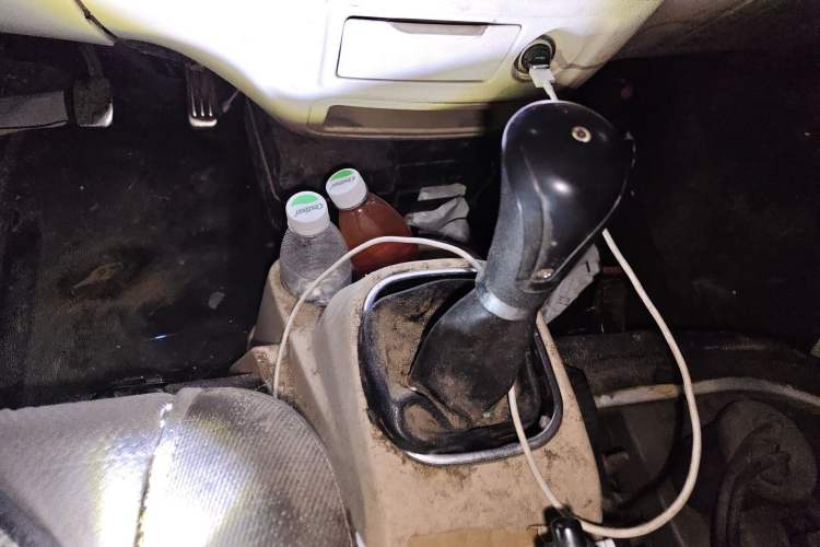 Used CHANGAN KAICHENG Ruixing M80 2018 1.5L Comfort Version Flat-Top Liftback 4G15S Gear Lever
