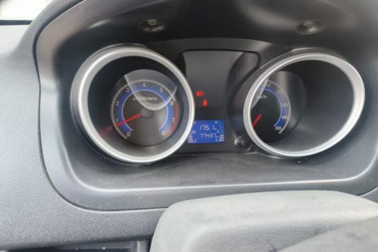 Used CHANGAN KAICHENG Ruixing M80 2018 1.5L Base Van Flat Roof Back-Hinged Doors 4G15S Instrument Cluster