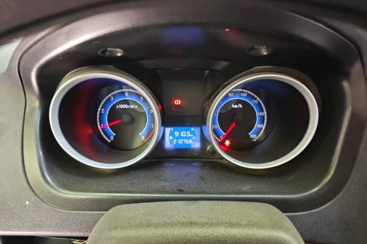 Used CHANGAN KAICHENG Ruixing M80 2018 1.5L Facelift Basic Model CNG Van Flat Roof Back-Hinged Doors 4G15S Instrument Cluster