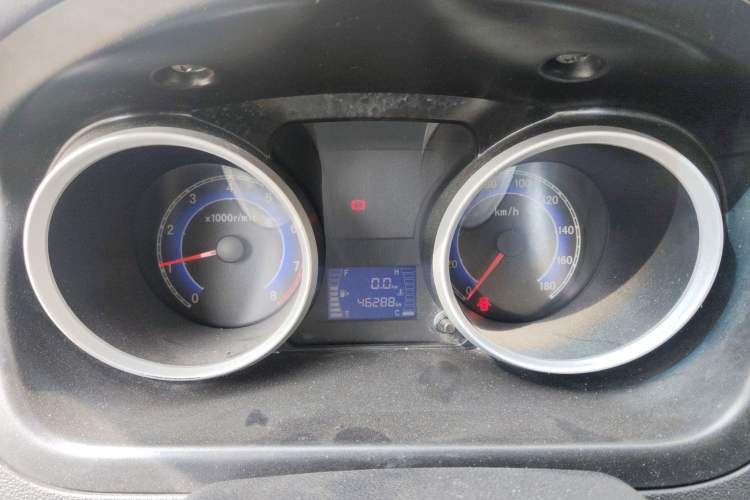Used CHANGAN KAICHENG Ruixing M80 2018 1.5L Comfort Van Flat Roof Back-Hinged Doors 4G15S Instrument Cluster