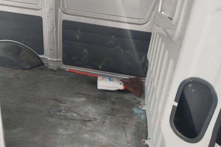 Used CHANGAN KAICHENG Ruixing M80 2018 1.5L Comfort Van Flat Roof Back-Hinged Doors 4G15S Left Rear Seat