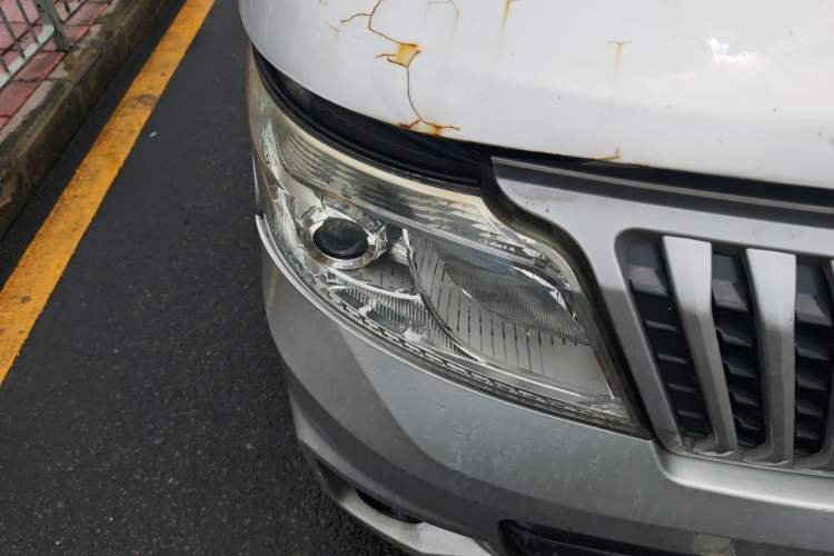 Used CHANGAN KAICHENG Ruixing M80 2018 1.5L Base Van Flat Roof Back-Hinged Doors 4G15S Right Front Headlight