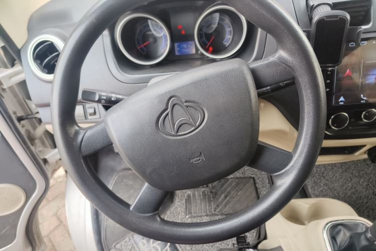 Used CHANGAN KAICHENG Ruixing M80 2018 1.5L Base Van Flat Roof Back-Hinged Doors 4G15S Steering Wheel
