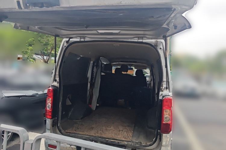 Used CHANGAN KAICHENG Ruixing M80 2018 1.5L Comfort Van Flat Roof Back-Hinged Doors 4G15S Trunk