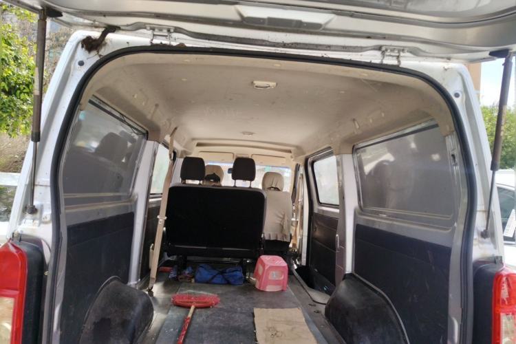 Used CHANGAN KAICHENG Ruixing M80 2018 1.5L Base Model Van Semi-Blind Window Flat Roof Rear-Hinged Doors 4G15S Trunk