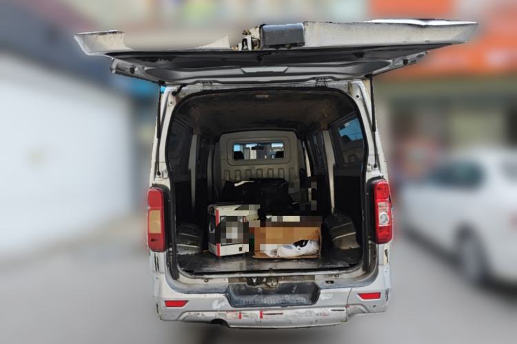 Used CHANGAN KAICHENG Ruixing M80 2018 1.5L Base Van Flat Roof Back-Hinged Doors 4G15S Trunk