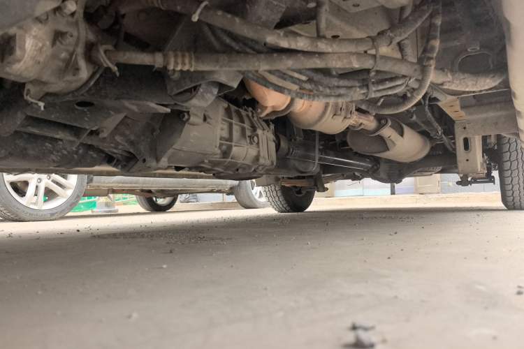 Used CHANGAN KAICHENG Ruixing M80  Chassis Front Left
