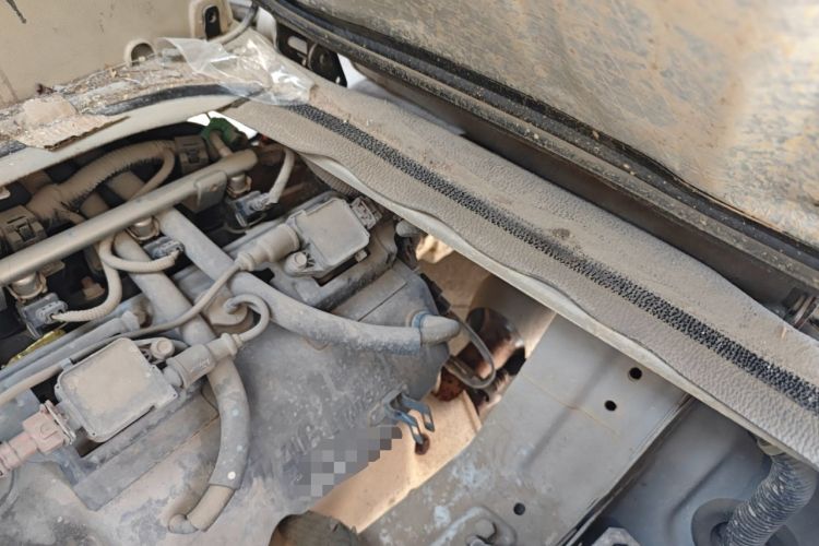 Used CHANGAN KAICHENG Ruixing M80 2018 1.5L Comfort Version Flat-Top Liftback 4G15S Engine Bay Left