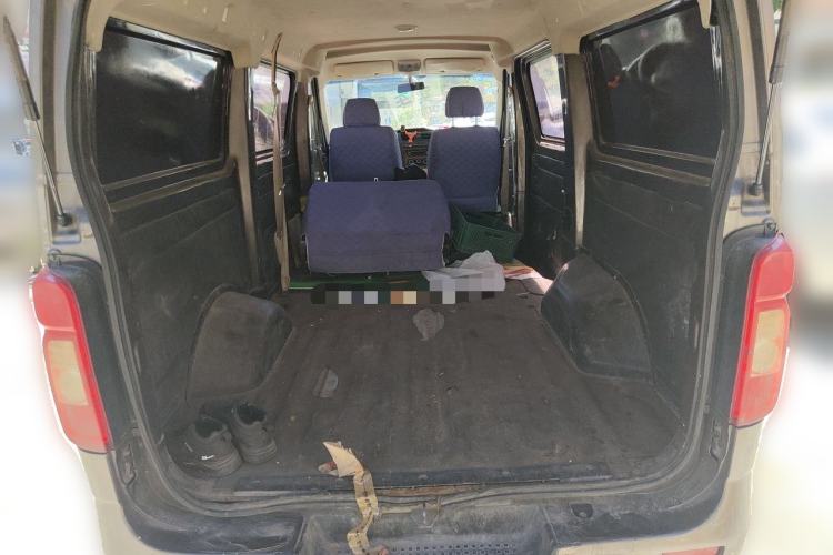 Used CHANGAN KAICHENG Ruixing M80 2018 1.5L Base Van Flat Roof Back-Hinged Doors 4G15S Trunk