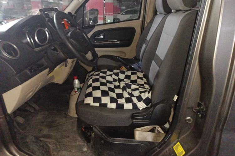 Used CHANGAN KAICHENG Ruixing M80 2019 1.5L Base Version 4-Seater Single-Steamed Air Conditioning China VI Standard Flat Roof with Lift-Up Rear Door DAM15KR Left Front Seat