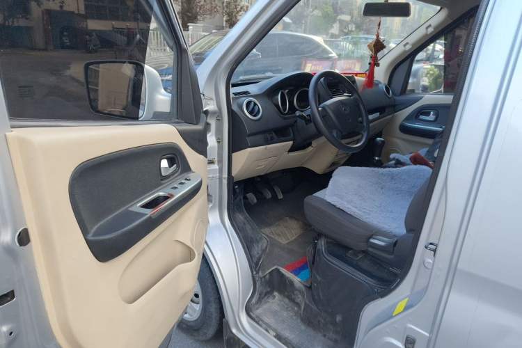 Used CHANGAN KAICHENG Ruixing M80 2019 1.5L Base Version 2-Seater Single-Steamed Air Conditioning China VI Standard Flat Roof Rear-Hinged Doors DAM15KR Driver Seat