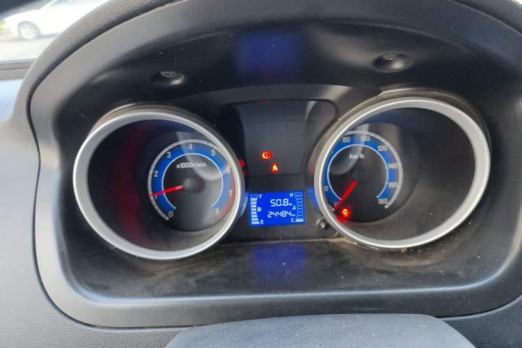 Used CHANGAN KAICHENG Ruixing M80 2019 1.5L Base Version 2-Seater Single-Steamed Air Conditioning China VI Standard Flat Roof Rear-Hinged Doors DAM15KR Instrument Cluster